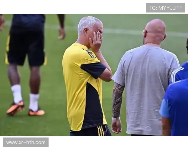 费内巴切0-1本菲卡出局，穆里尼奥战术僵化再遭质疑