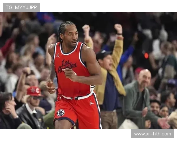 莱昂纳德24分5抢断难救主,快船2分惜败火箭 莱昂纳德24分5抢断难救主,快船2分惜败火箭