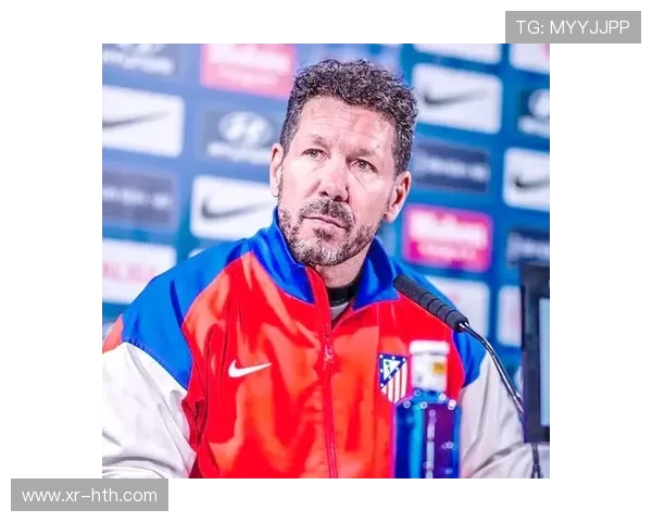 西蒙尼场边指挥，马竞争冠希望渐逝